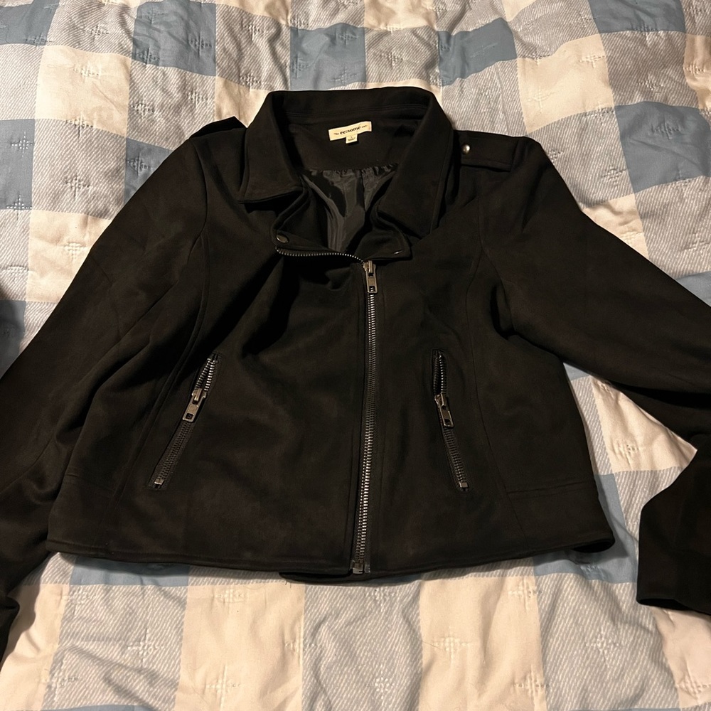 Womans Moto jacket (brand new, just tried on)
